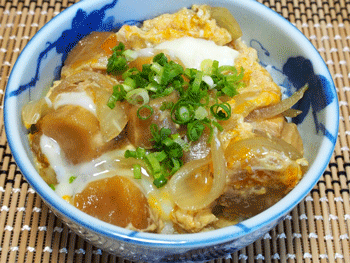 Fu and egg on rice